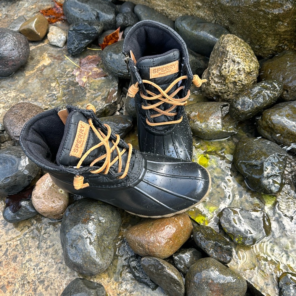 Sperry. Waterproof boots. Size 8